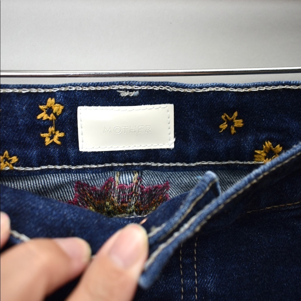 MOTHER The Vagabond Mini Fray Skirt - Picture 10 of 13